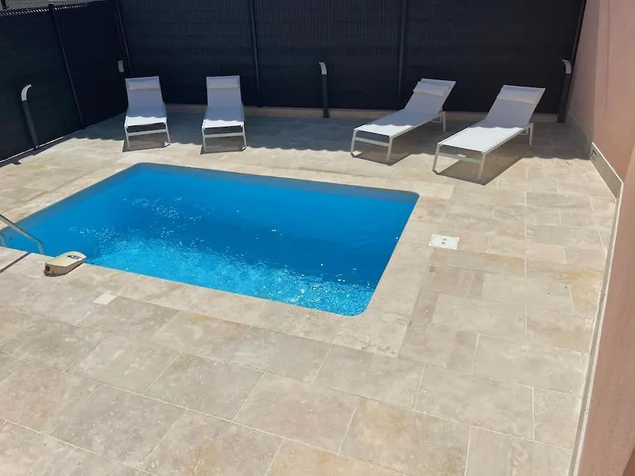Villa Avec Piscine Privee Proche Mer La Garonnette-Plage